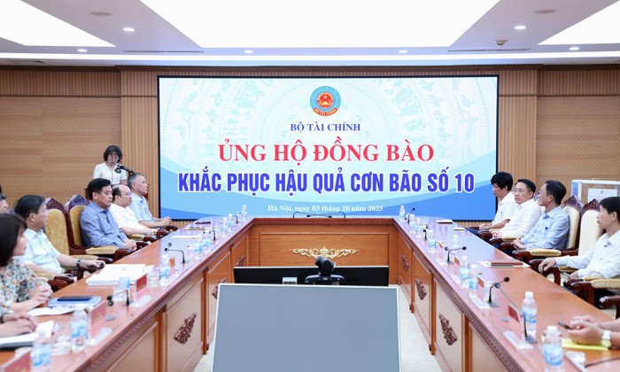 Bộ Tài chính phát động quyên góp, hướng về đồng bào vùng bão số 10